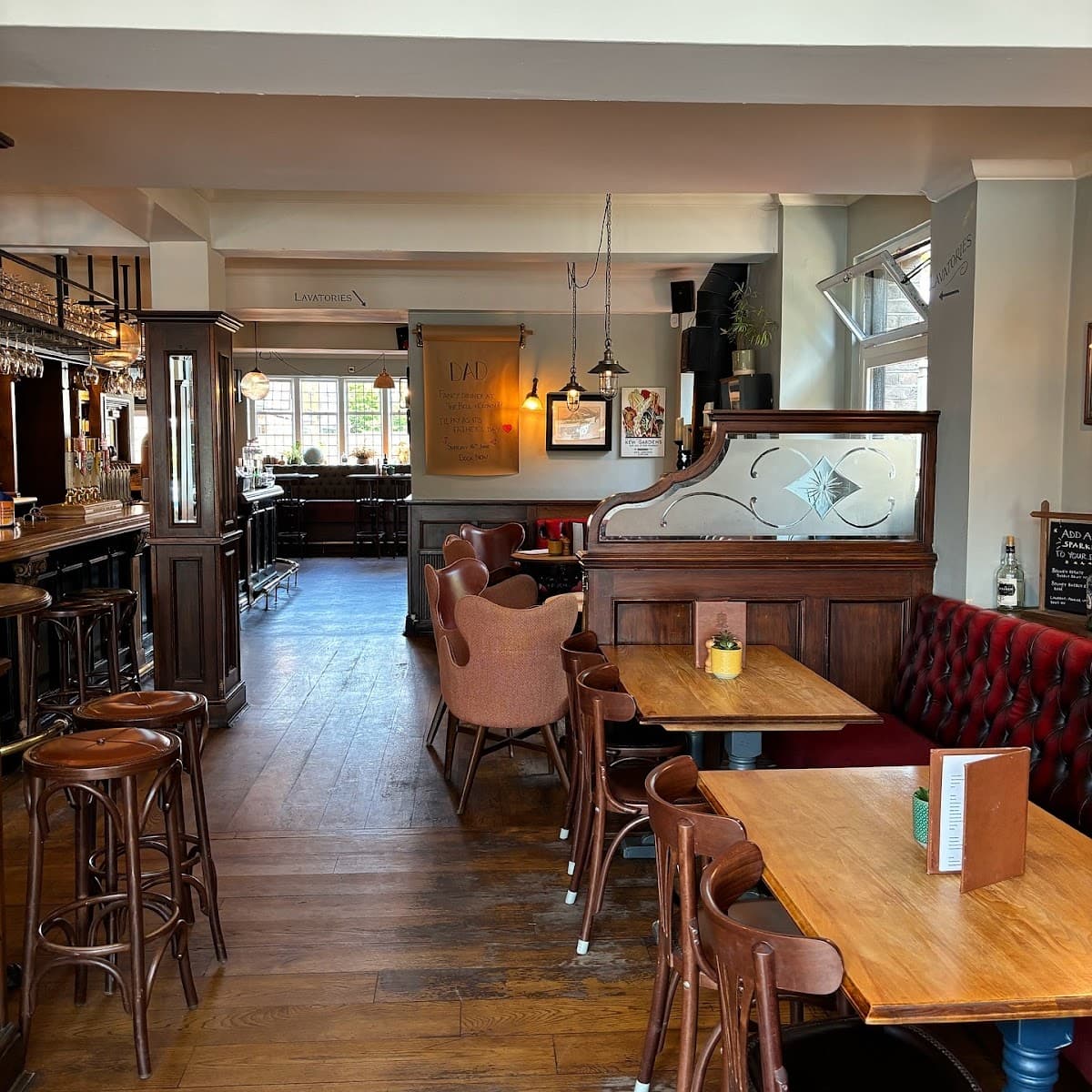 The Bell & Crown, Chiswick
